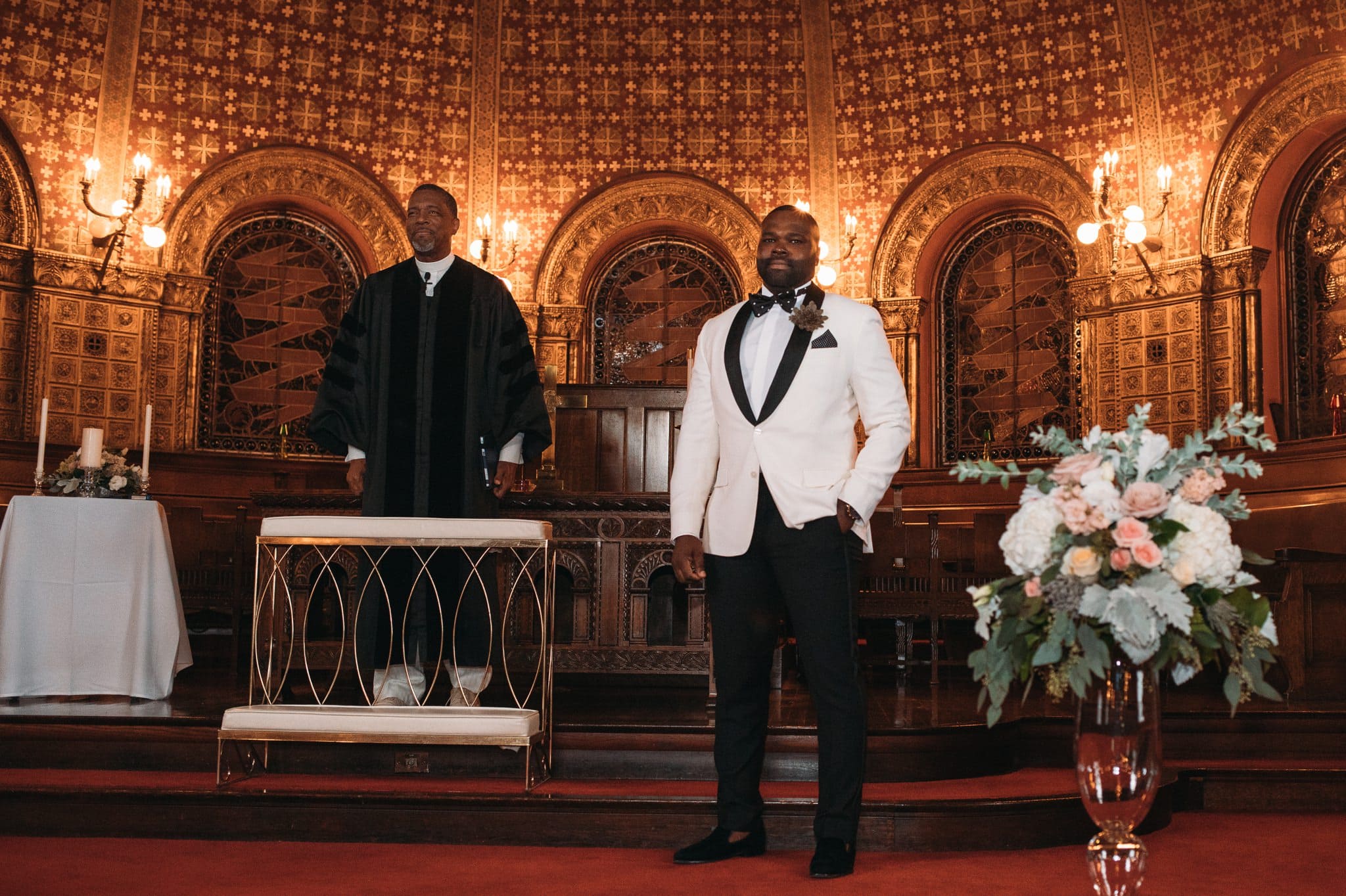 A Detroit wedding at The Madison Building | Nicole + Robert | Rosy and ...