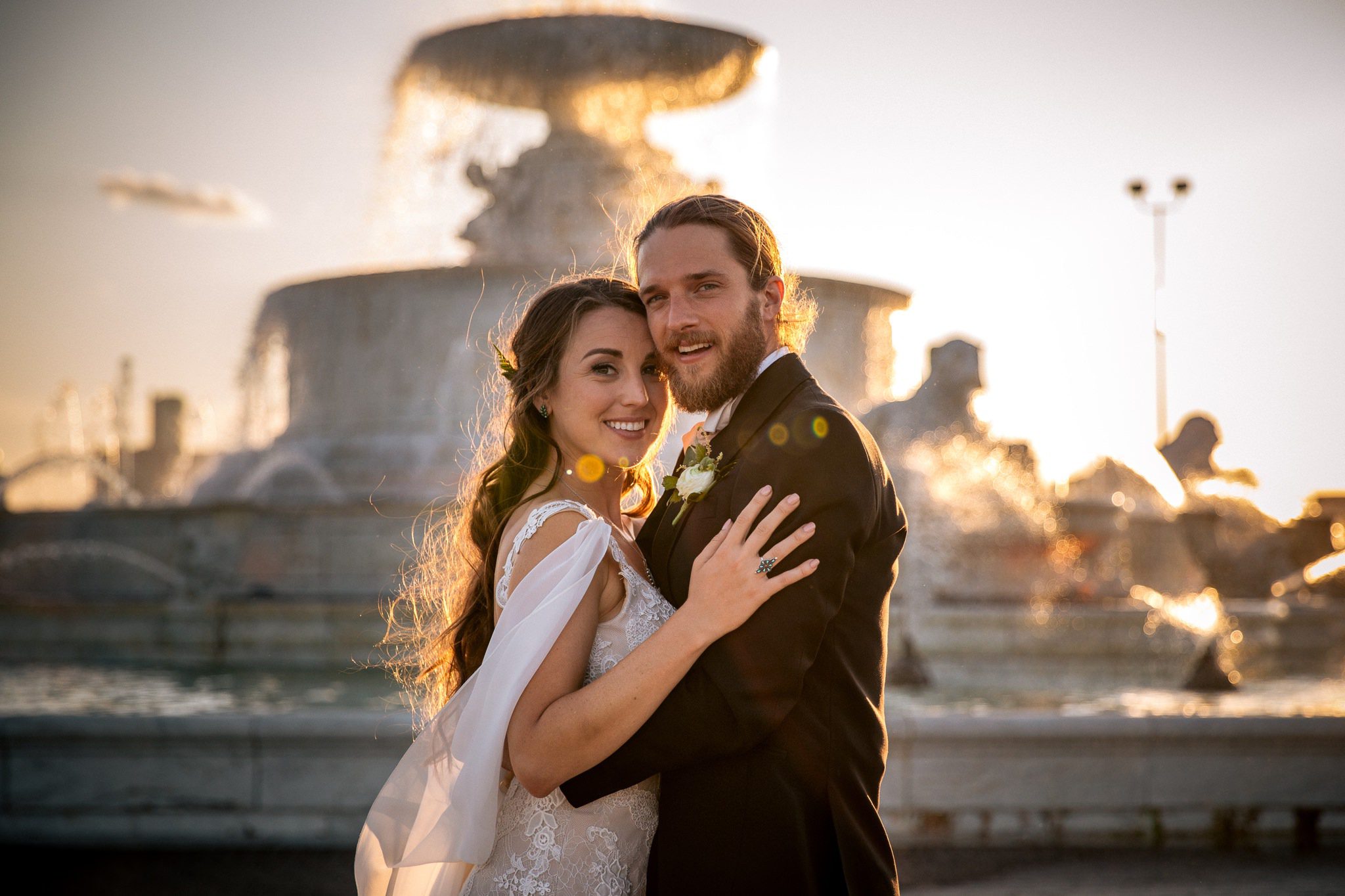 Wedding photo with Belle Isle Fountain