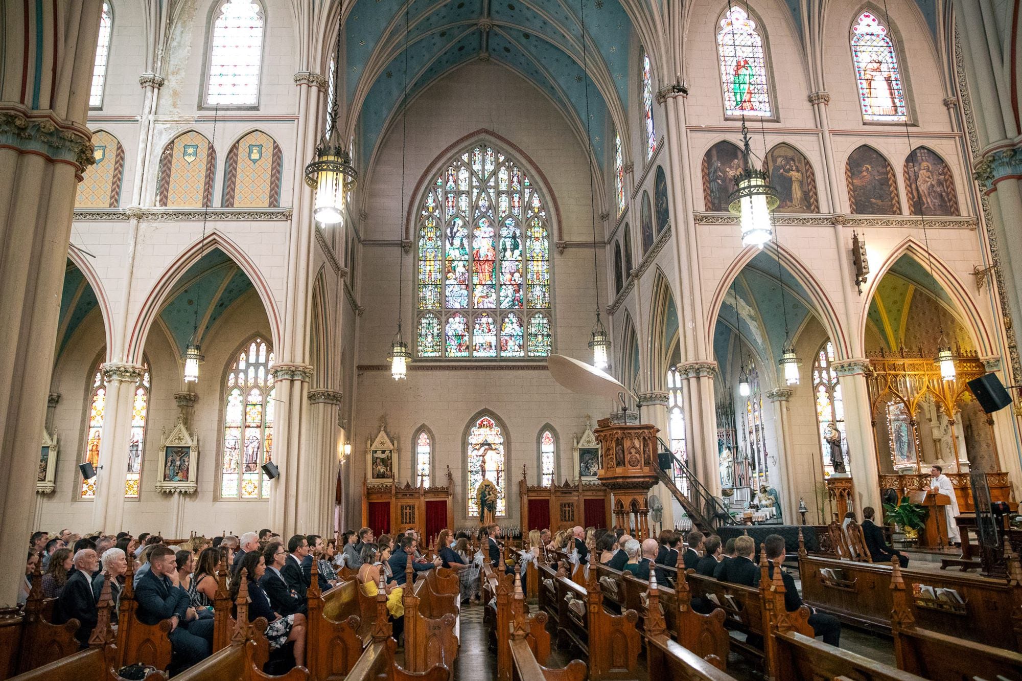 St Anne de Detroit wedding mass