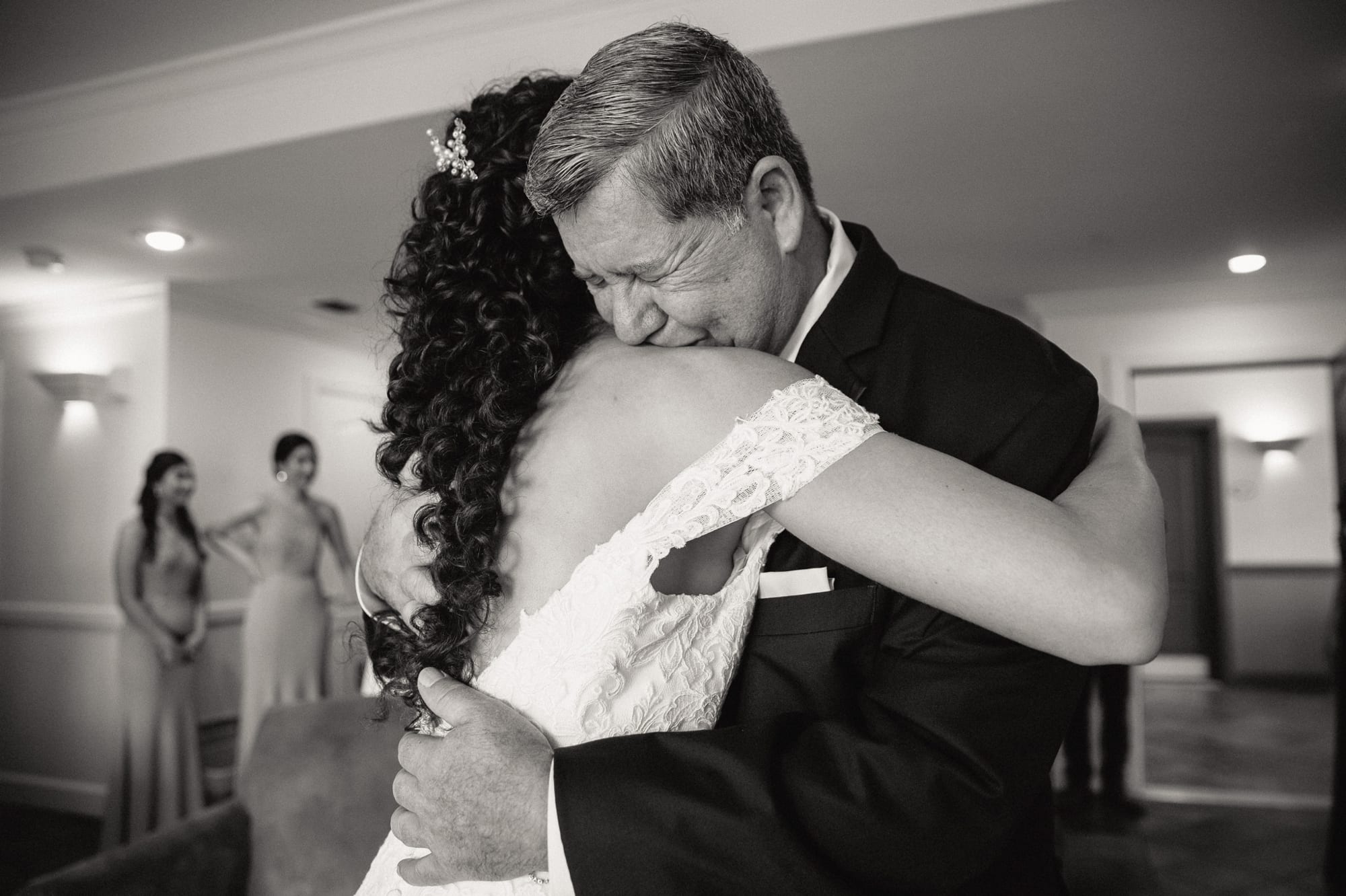 father and bride hugging Orlando wedding