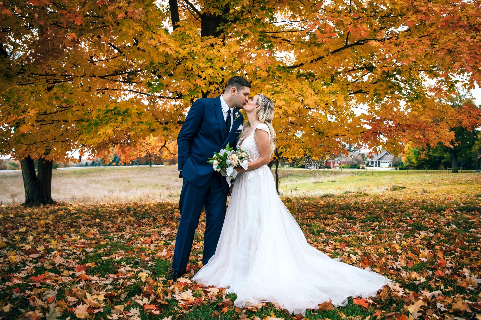 Michigan fall wedding