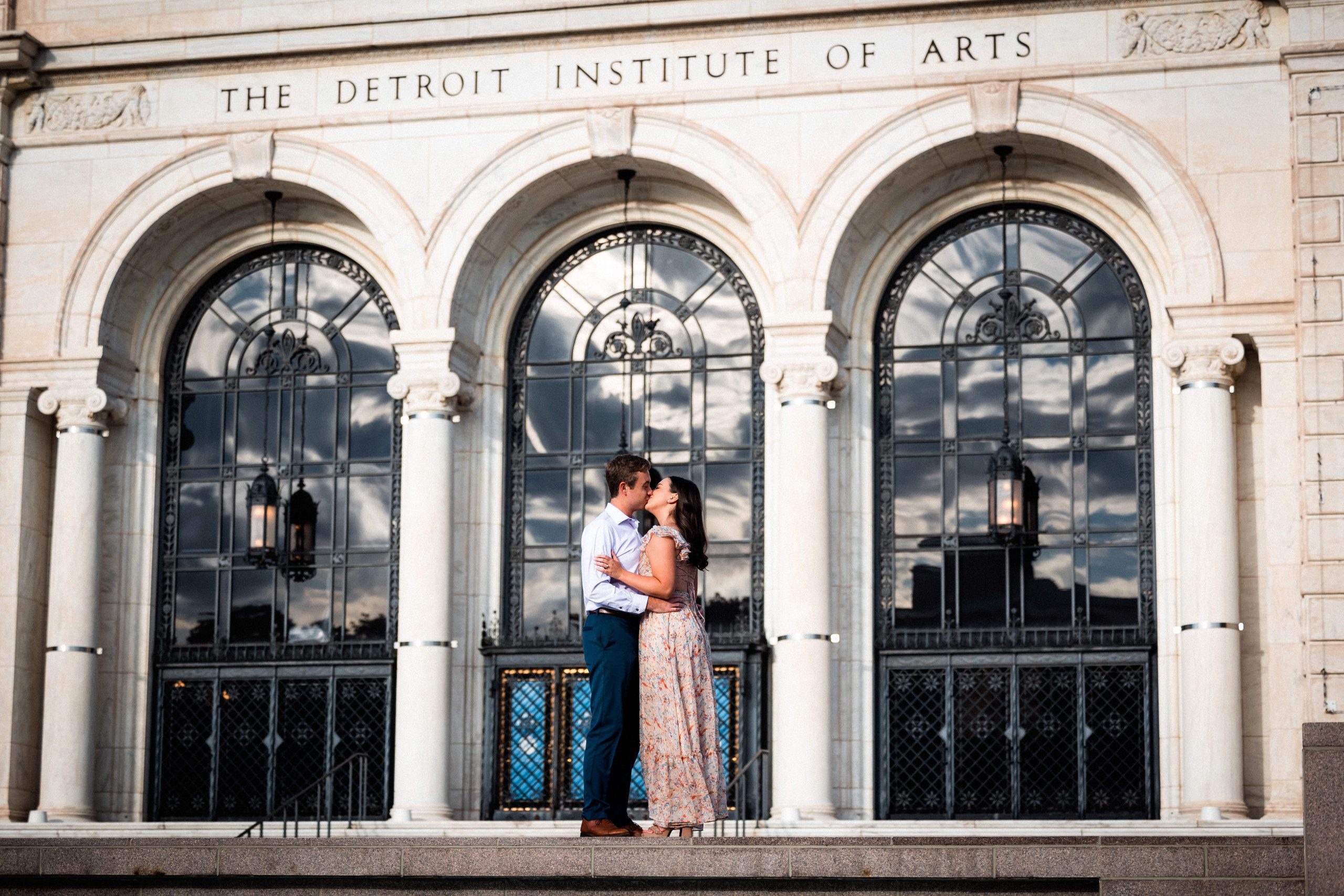 Detroit Institute of arts engagement session